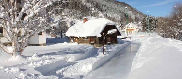 Eisstockbahn beim Gasthof Kohlhofer