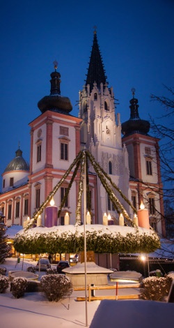 Basilika im Advent, © www.mariazell.blog