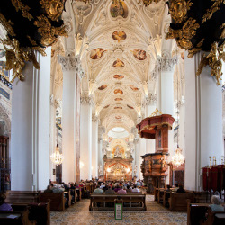 Basilika innen, © TV Hochsteiermark | Fred Lindmoser