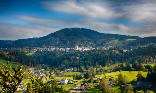 Sigmundsberg Ausblick auf Mariazell_500x300