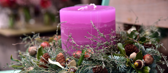 Weihnachten Kerze lila Weihnachten Kerze lila