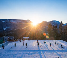 Eislaufplatz Mariazell, © TVB Mariazeller Land / Fred Lindmoser Eislaufplatz Mariazell, © TVB Mariazeller Land / Fred Lindmoser