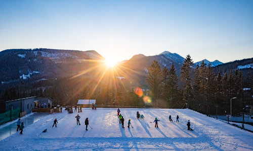 Eislaufplatz Mariazell, © TVB Mariazeller Land / Fred Lindmoser